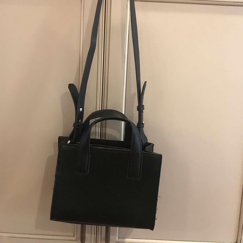 Casual urban outfitters purse